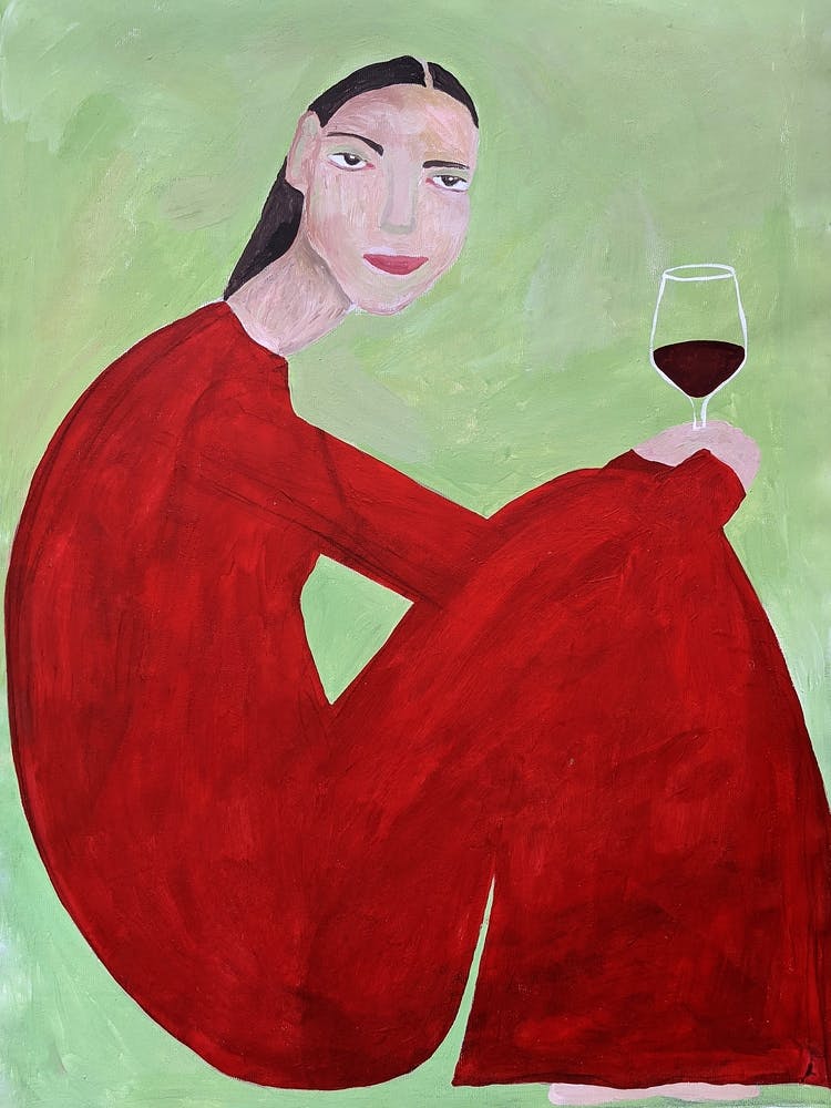 Femme en rouge avec un verre de vin sur un fond vert