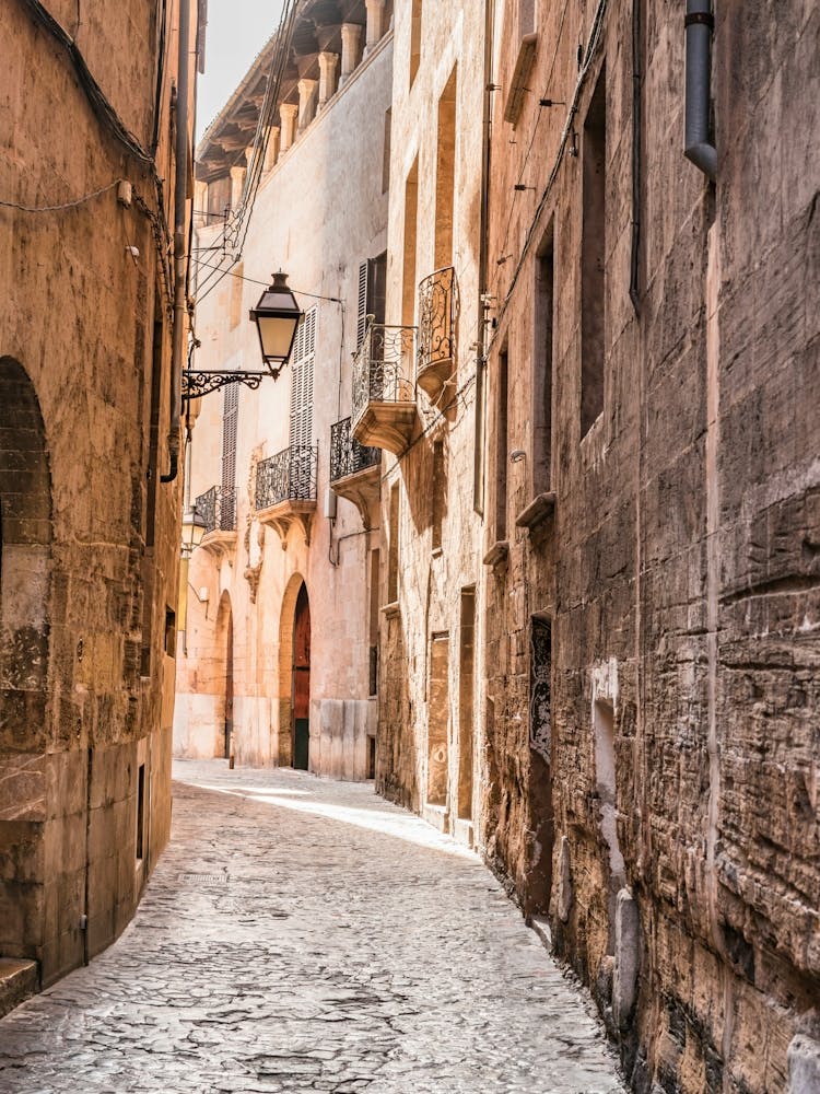 Palma Mallorca Narrow Cobblestone Street