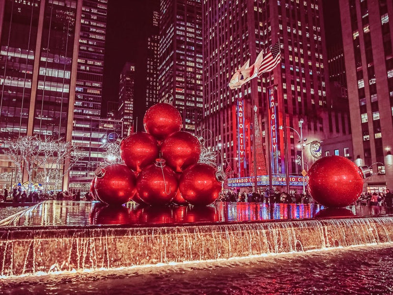 Christmas In Sixth Avenue, New York