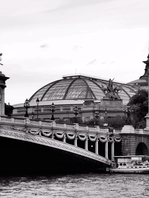 Bridge Over La Seine - Original Paris Street photography