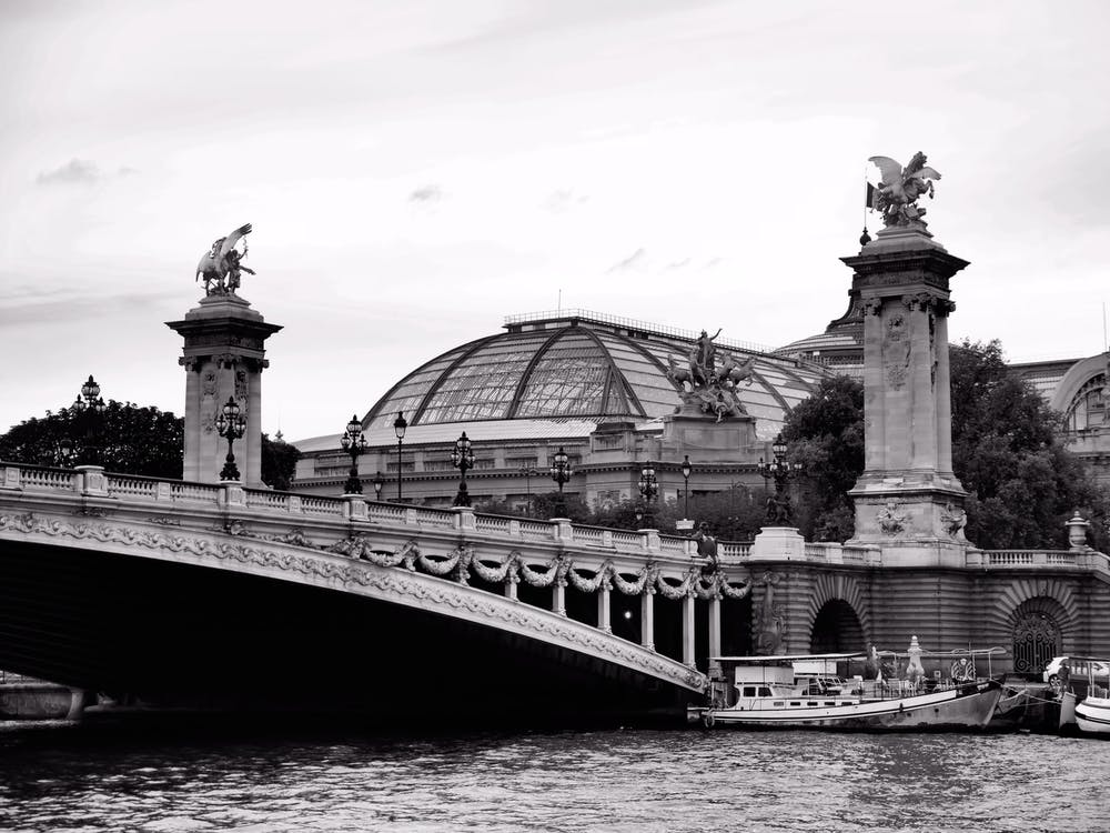 Bridge Over La Seine - Original Paris Street photography