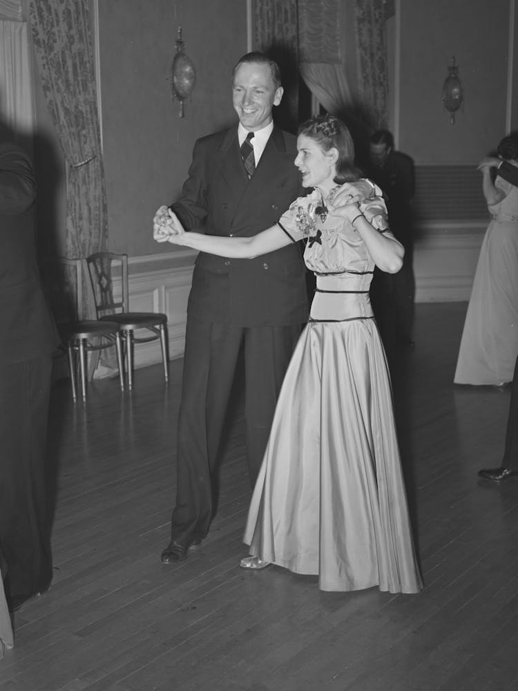 Couple Dancing Put Your Little Foot Out At Dance During The San Angelo Fat Stock Show