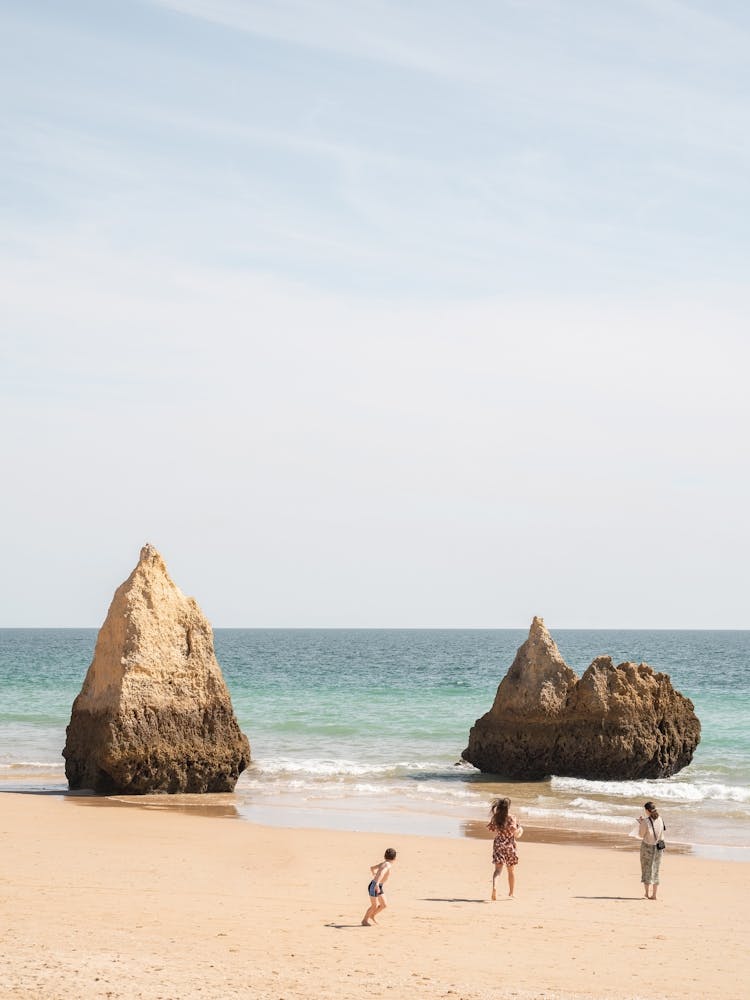 Praia Dos Tres Irmaos, Portugal
