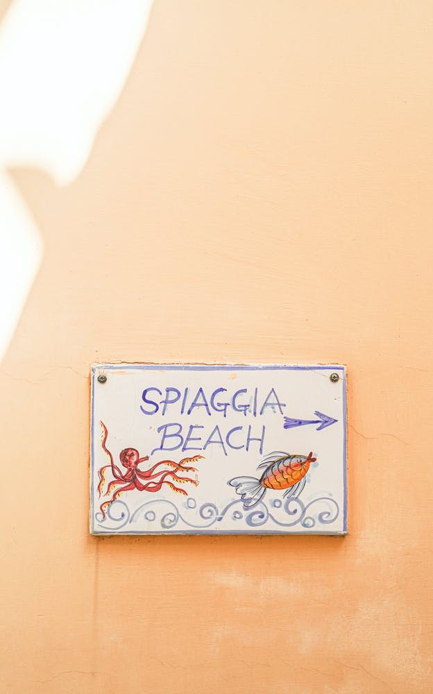 Spiaggia Beach Sign