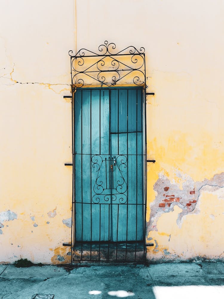 The Small Door Of Cienfuegas