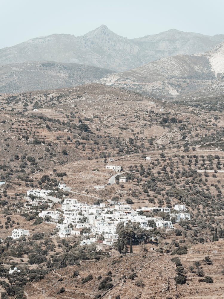 Hillside Haven, Naxos