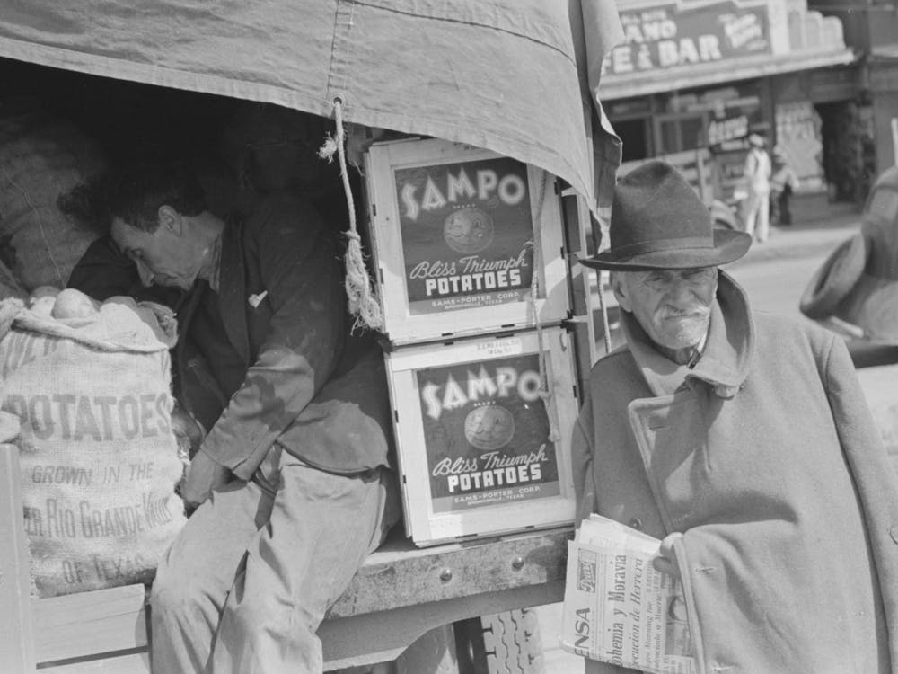 Potato Peddler And Newsboy, Market, San Antonio, Texas By Russell Lee