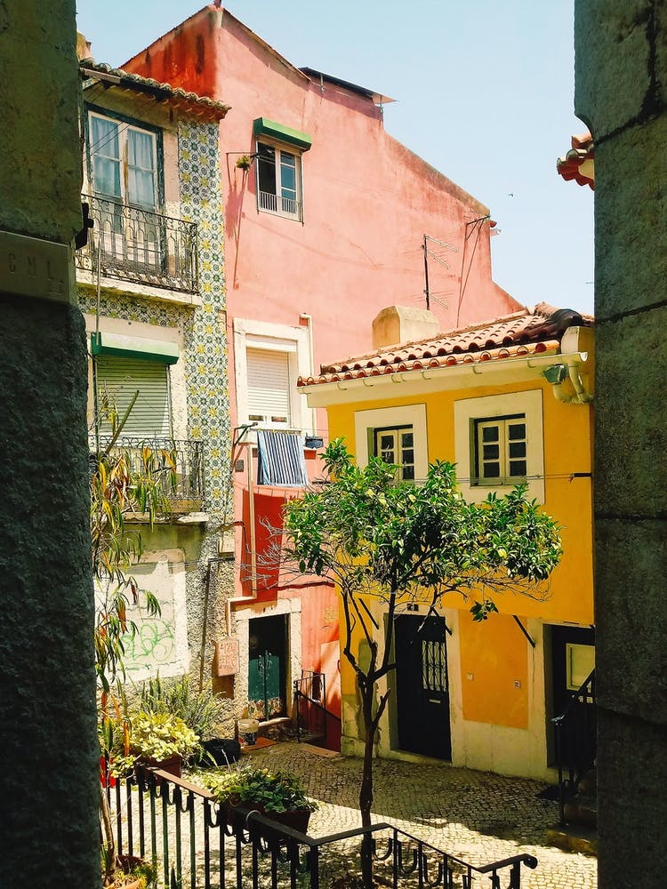 Lisbonne - Voyage et Bâtiments Colorés