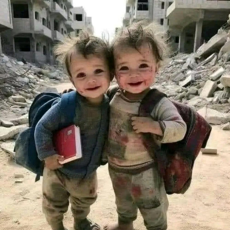 Zwei Kinder In Syrien