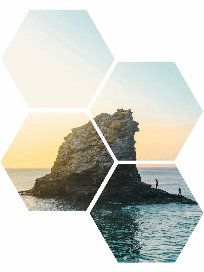 Hexagonal Sea Window