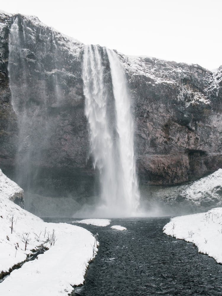 Seljalandsfoss Island Wasserfall 2