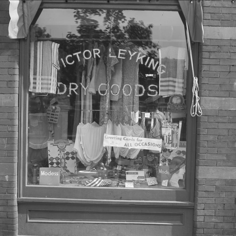 Shop window, L Street N.W., Washington, D C
