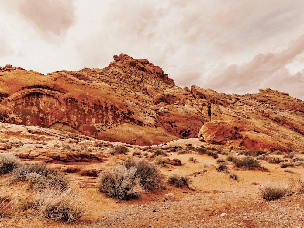 Red Rock Desert Mountain
