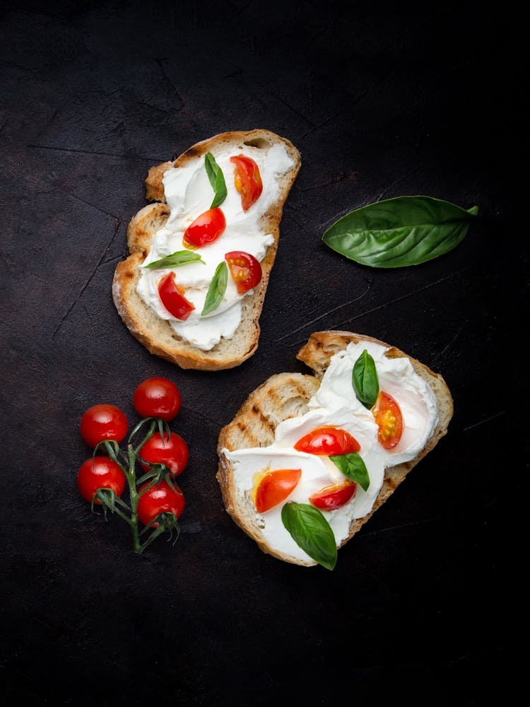 Bread with cheese & tomato — Food kitchen poster/blackboard, photo art