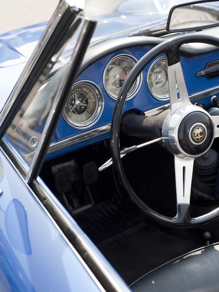 Blue Alfa Romeo Giulietta Spider