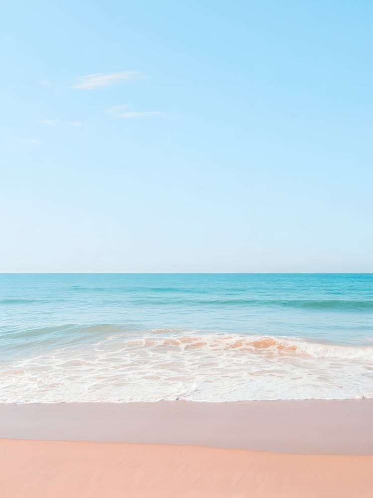 Dreamy Shoreline – A Tranquil Escape into Soft Hues