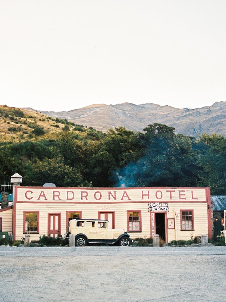 Hotel Cardrona Queenstown Wanaka New Zealand