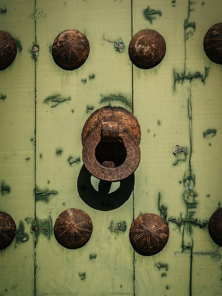 Knock Knock, Valladolid, Spain