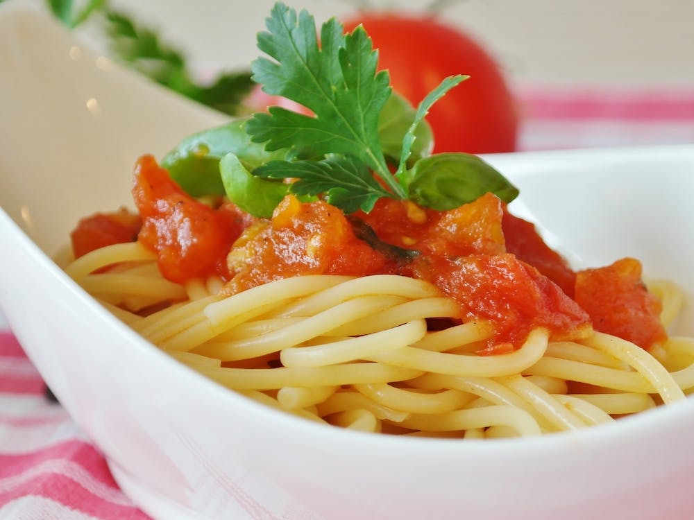 Spaghetti With Tomato Sauce