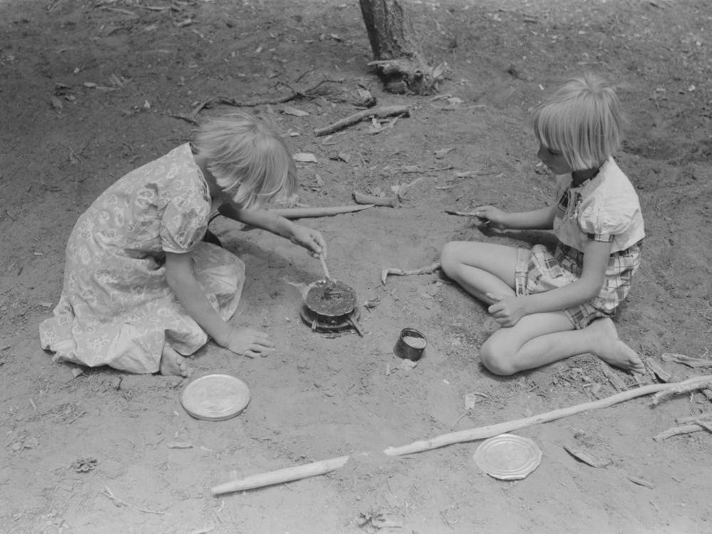 Untitled Photo, Possibly Related To The Whinery Children Playing, Pie Town, New Mexico By Russell Lee