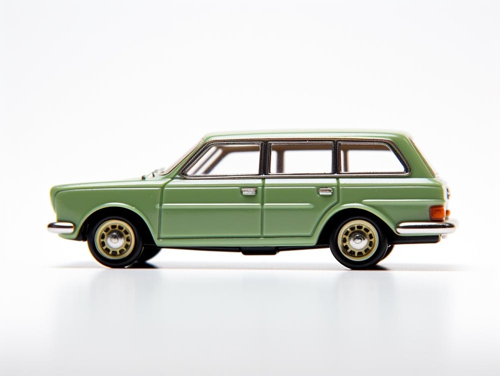 Voiture Miniature 71 Datsun Bluebird 510 Wagon Verte