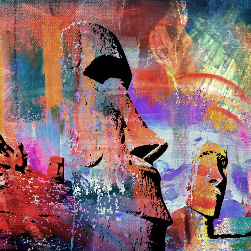 Moai Three Square
