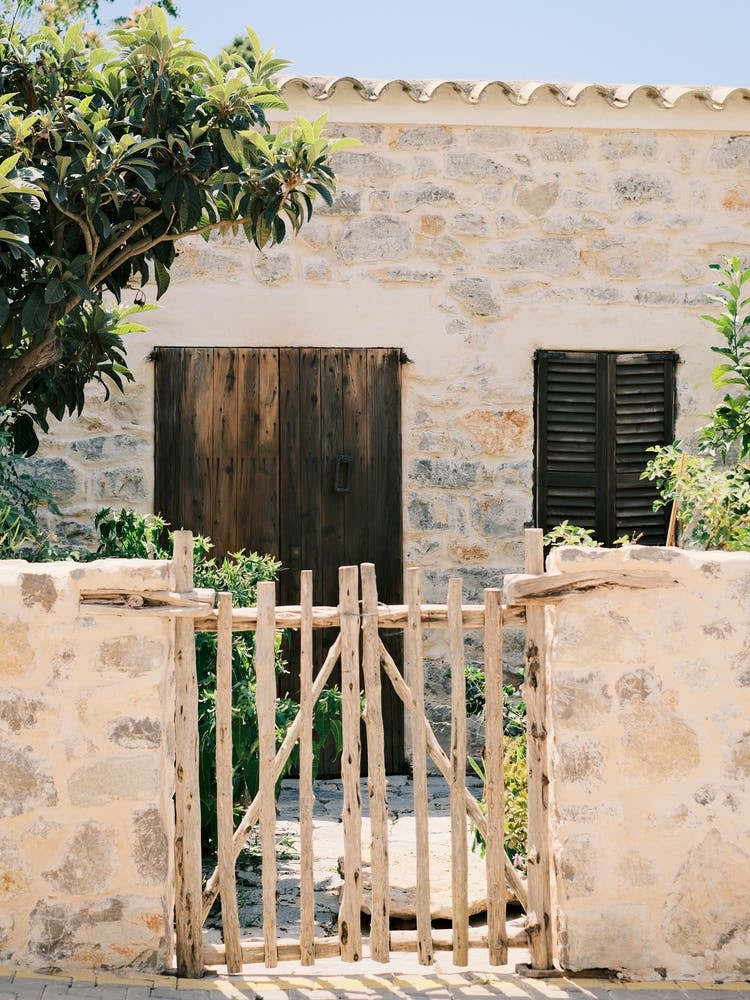 Ibiza House with brown door // Ibiza Travel Photography