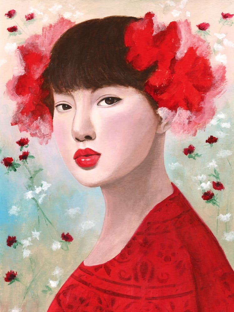 Chinesische Frau mit roten Blumen