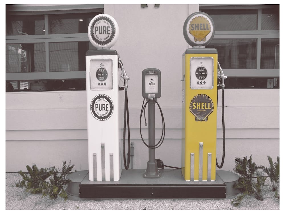 Vintage America Shell Yellow Gas Pumps