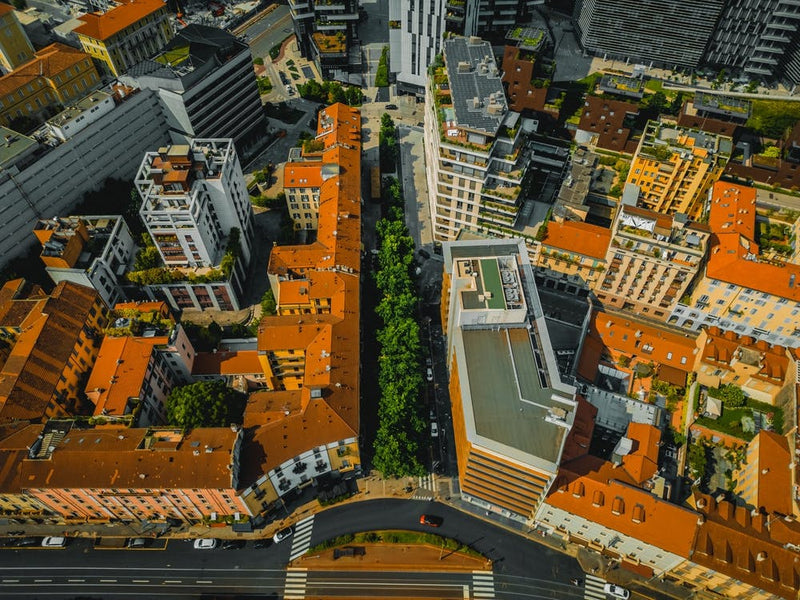 Vista Spettacolare: Milano dal Cielo con il Drone