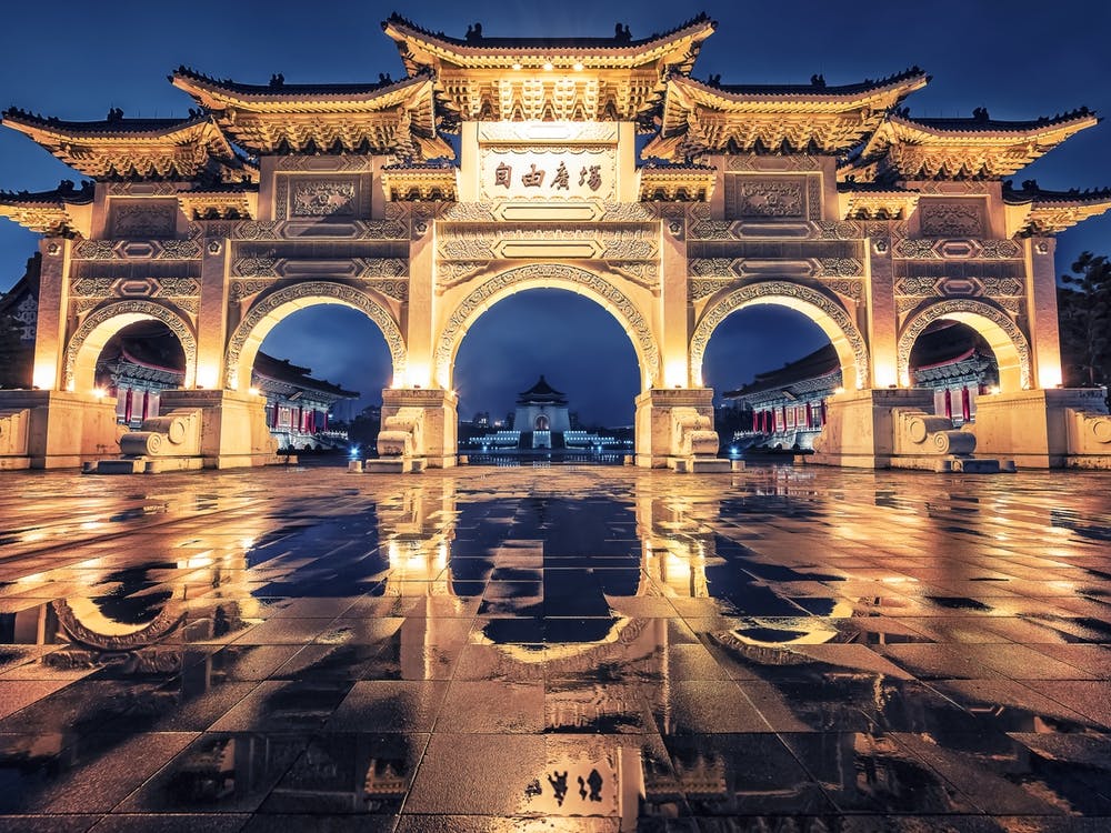 Taipei bei Nacht