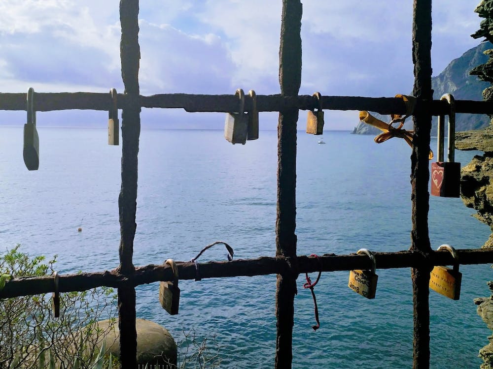 Vorhängeschlösser Am Meer Italien