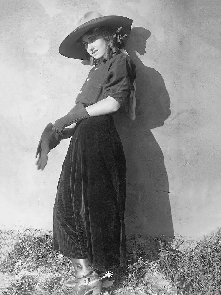 Cowgirl with a Gun, Western Aesthetic, Vintage Black and White Old Photo