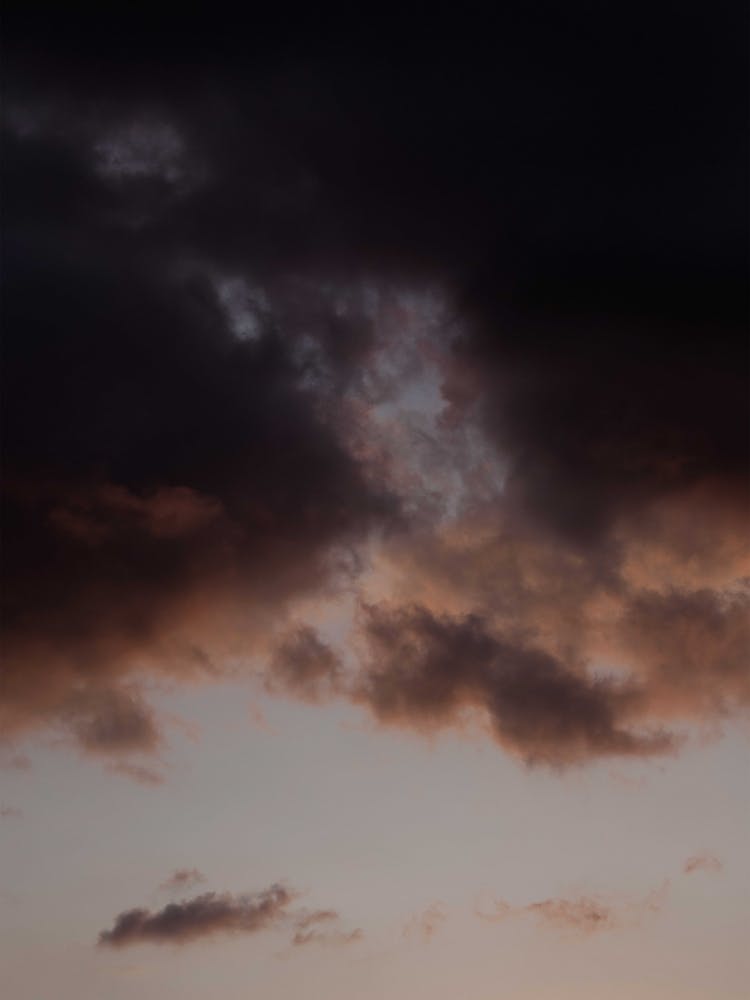 Lila Wolken Dreamy Evening Sky