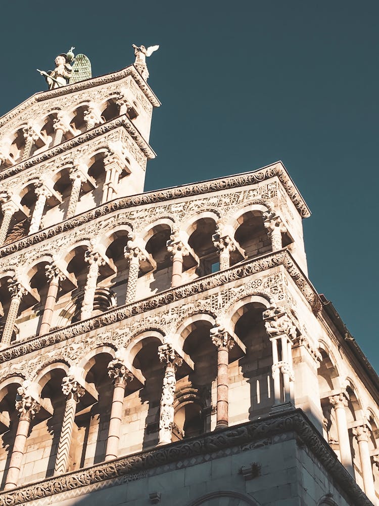 Churches Of Lucca Italy Tuscany 02