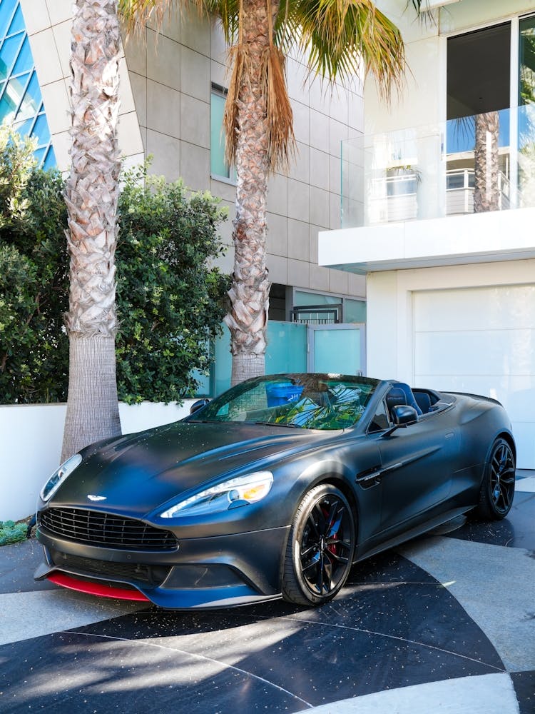 Aston Martin Malibu