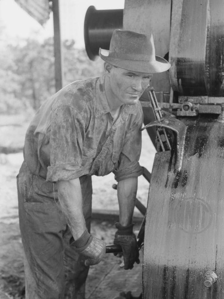 Examining Mud From Bottom Of Hole To Determine Characterisitcs Of Stratum Through Which They Are Drilling Oil