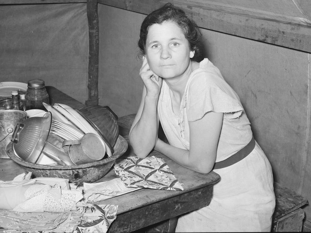 Mère migrante blanche dans une tente près de Harlingen, Texas, Voir 32108 D Par Russell Lee