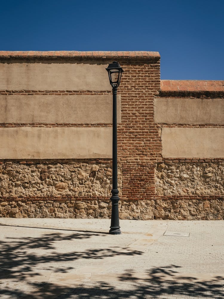 Street Lamp focus, Alcalá de Henares, Spain