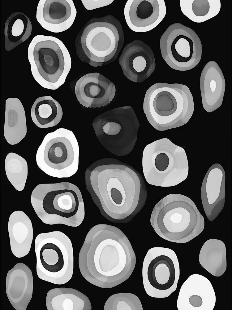 Black And White Circles 4