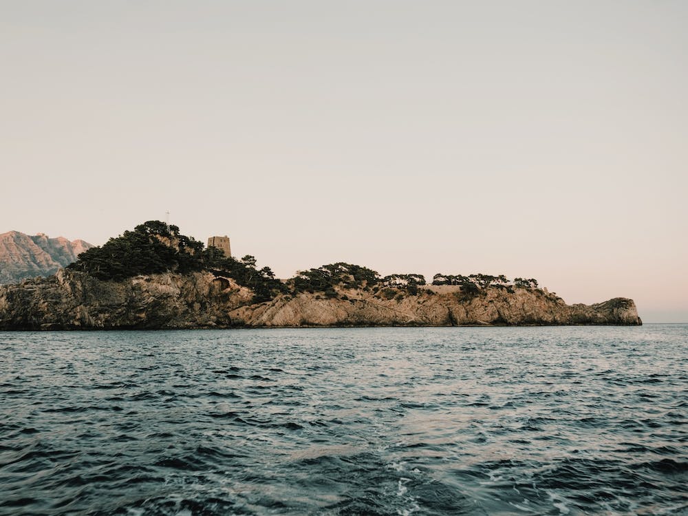 Ocean Island Near California