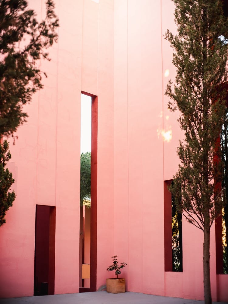Muralla Roja Walls