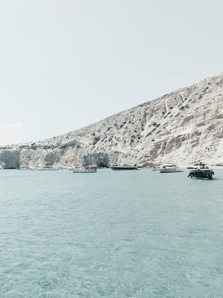 Milos Serenity