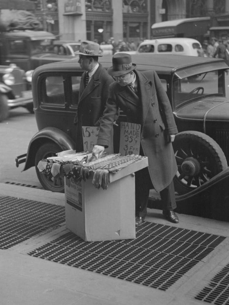 Scene On 7th Avenue Near 38th Street, New York City By Russell Lee