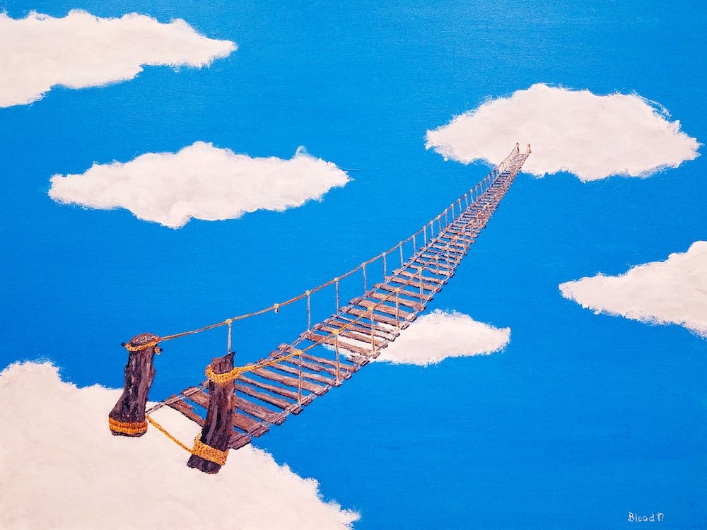 Brücke ins Nirgendwo in den Wolken