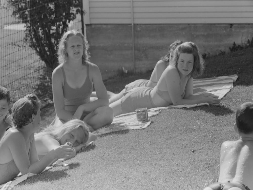 Untitled Photo, Possibly Related To Sun Bathers At The Park Swimming Pool, Caldwell, Idaho By Russell Lee