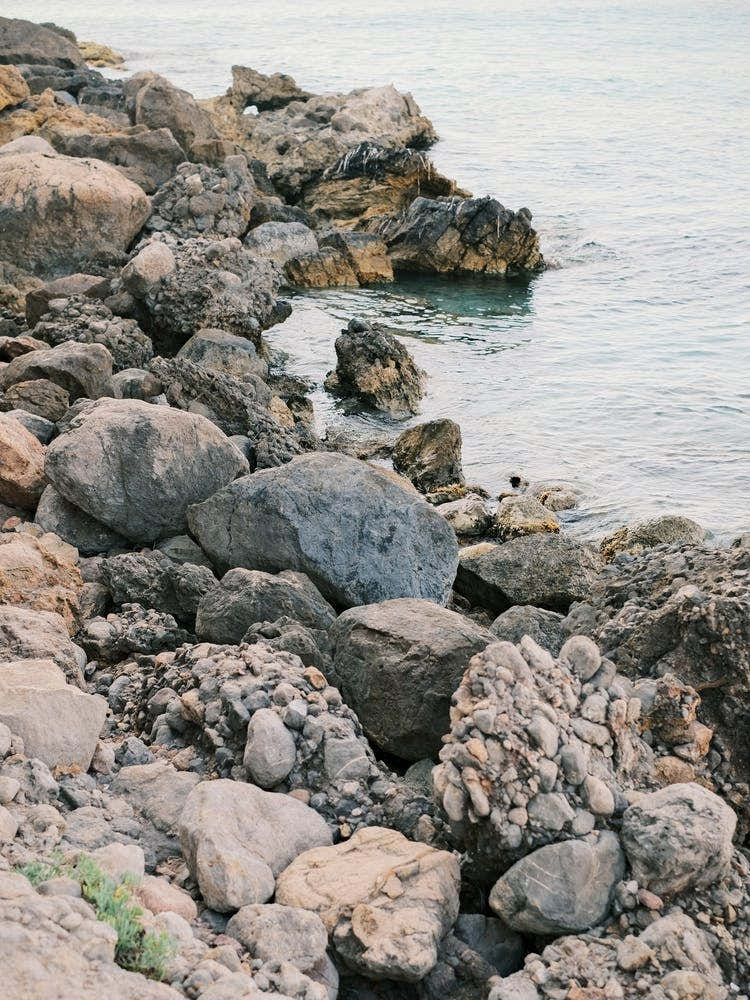Beach full of Rocks // Ibiza Nature & Travel Photography
