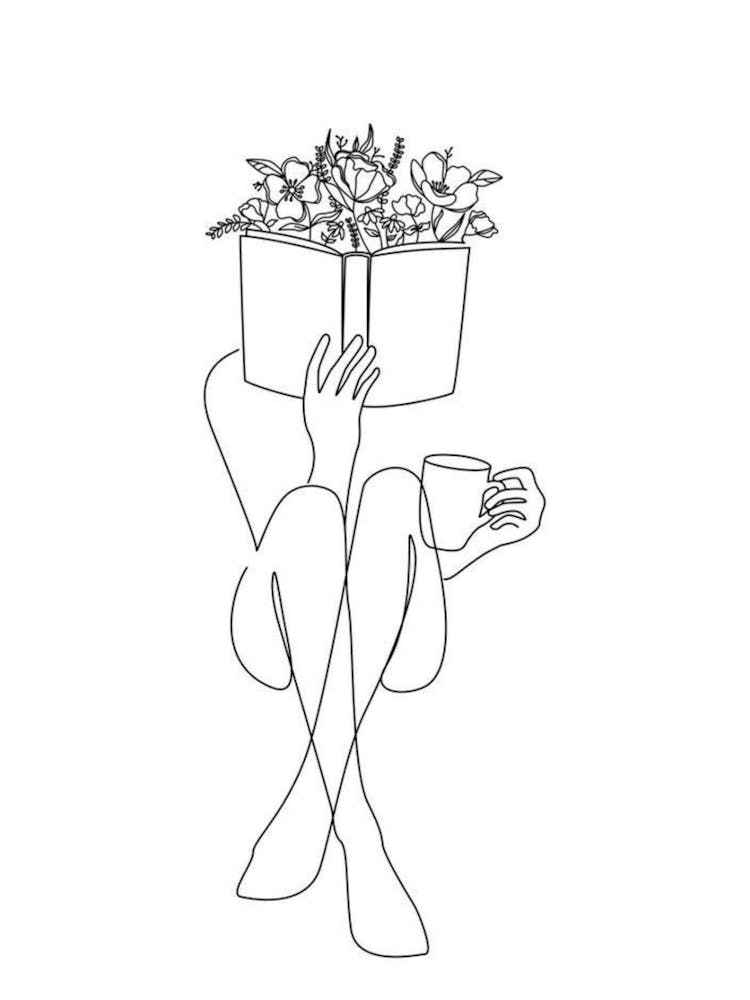Femme tenant un livre