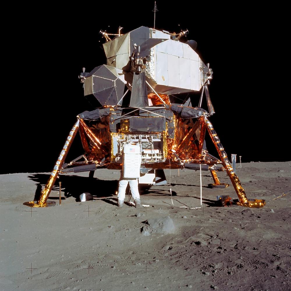 Astronaute Edwin E Aldrin Jr, Module Lunaire (LM), Pilote Descend Du LM