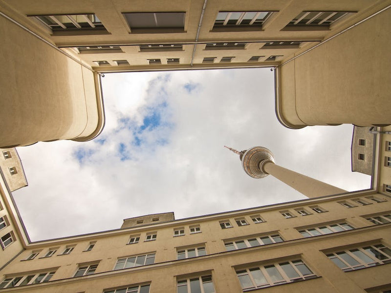 Hinterhof 84